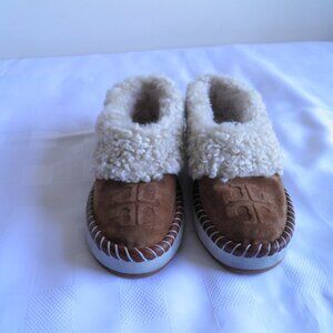 Tory Burch Shearling Suede Rubber Royal Tan Slippers Size 9 feels like 9.5